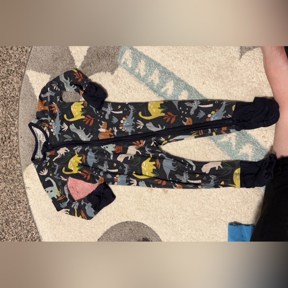 Little sleepies Dino